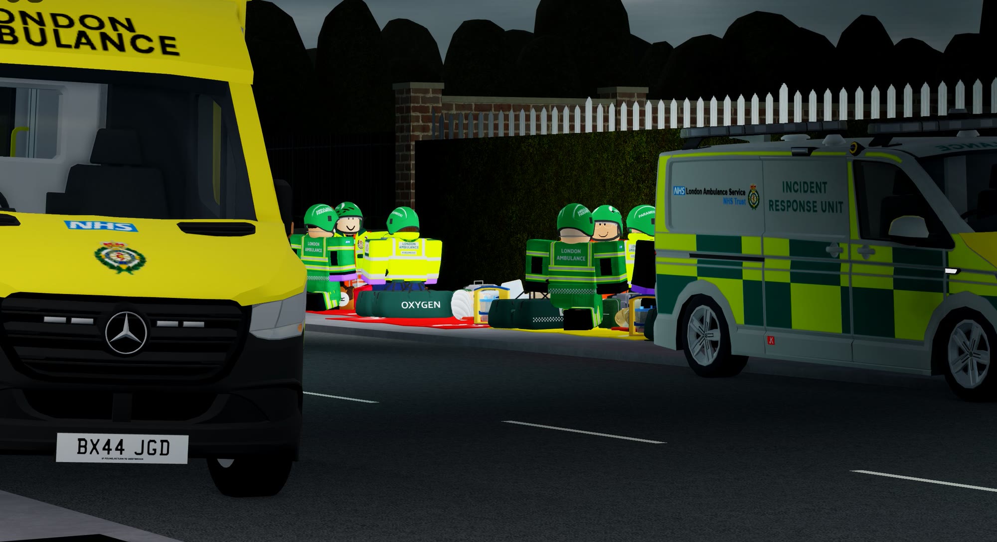A day of major incidents: an explosion and a chemical leak (photo 4)
